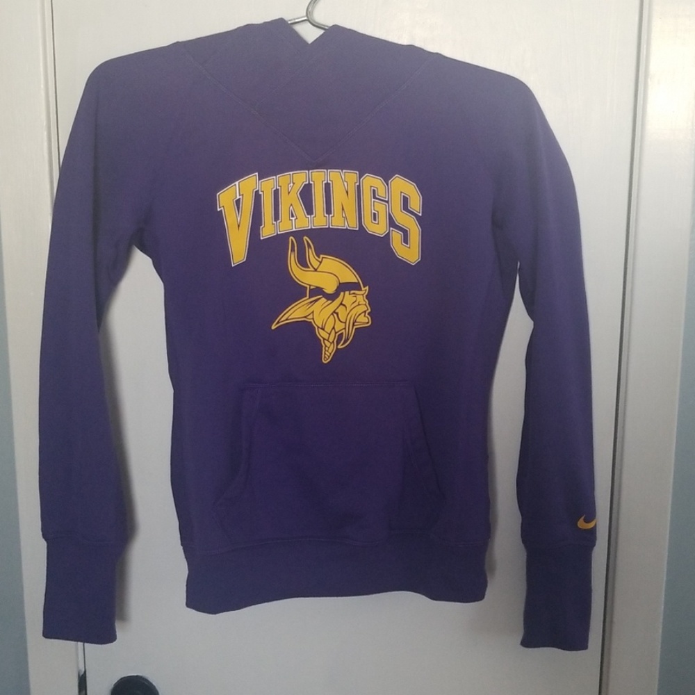 Like new womens Nike Vikings hoodie
